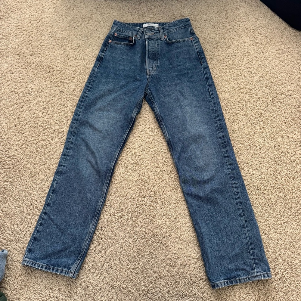 Topshop medium wash Dad jeans. Size 25 waist 30 length. Perfect condition.